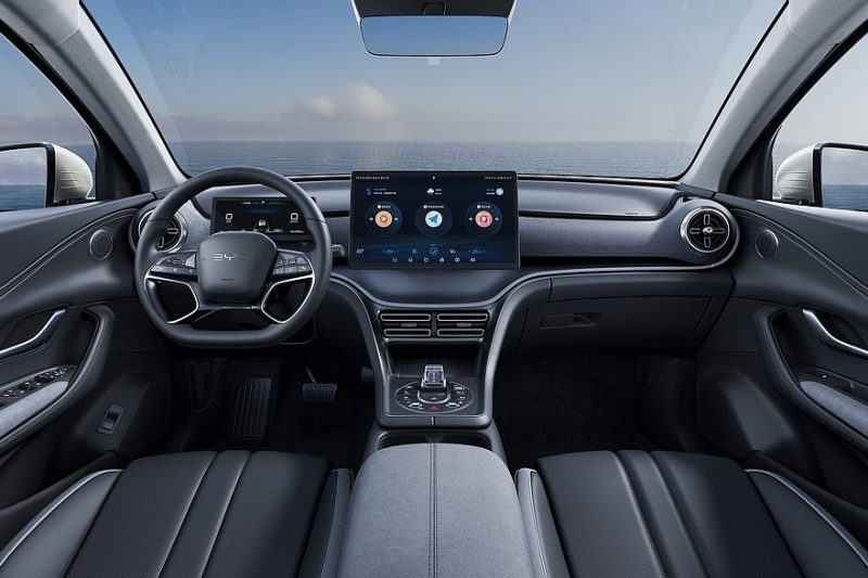 Новые кроссоверы BYD Song Pro и Sea Lion 05 представлены с одинаковыми начинкой и ценами