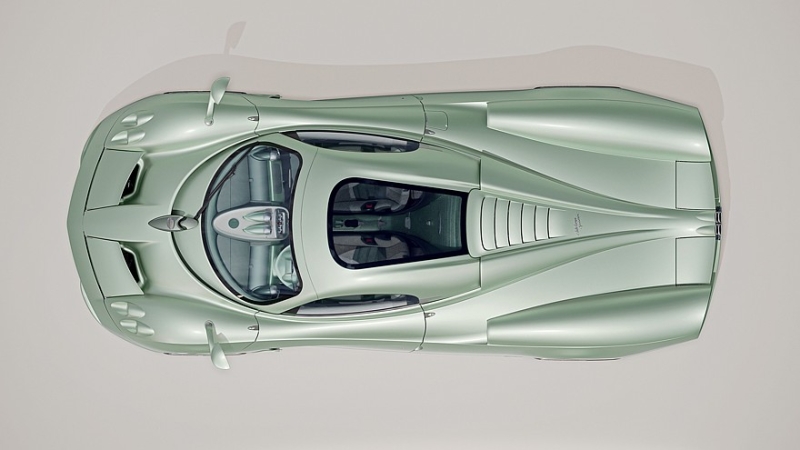 Pagani Huayra Codalunga Speedster: длинный хвост, съёмная крыша и 7-ступенчатая МКП