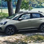 «Приподнятый» хэтчбек Honda Fit Crosstar получил скромные обновки и подорожал